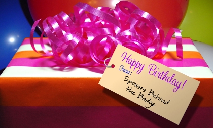 behindbadgegift