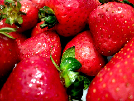 strawberriesfortart